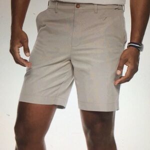 Flat Front Shorts NWT Croft and Barrow Size 44 Tan. 8” inseam.